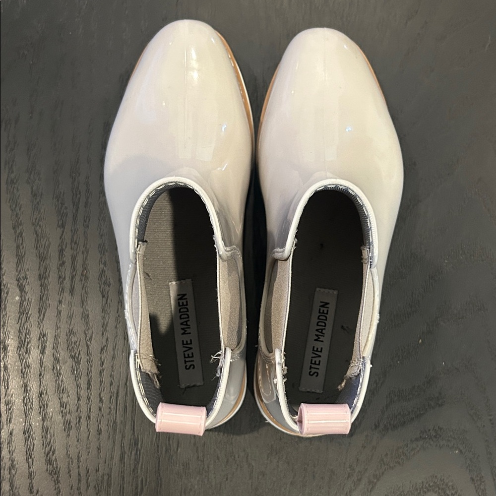 Steve Madden Grey Glossy Rain Boots - Picture 5 of 6